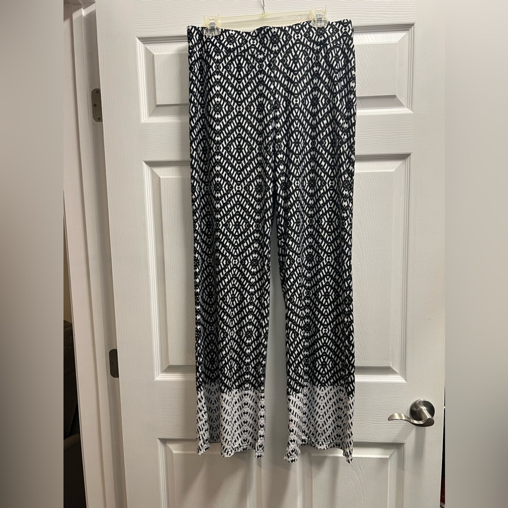 Allie & Rob Stretchy Flowy pants